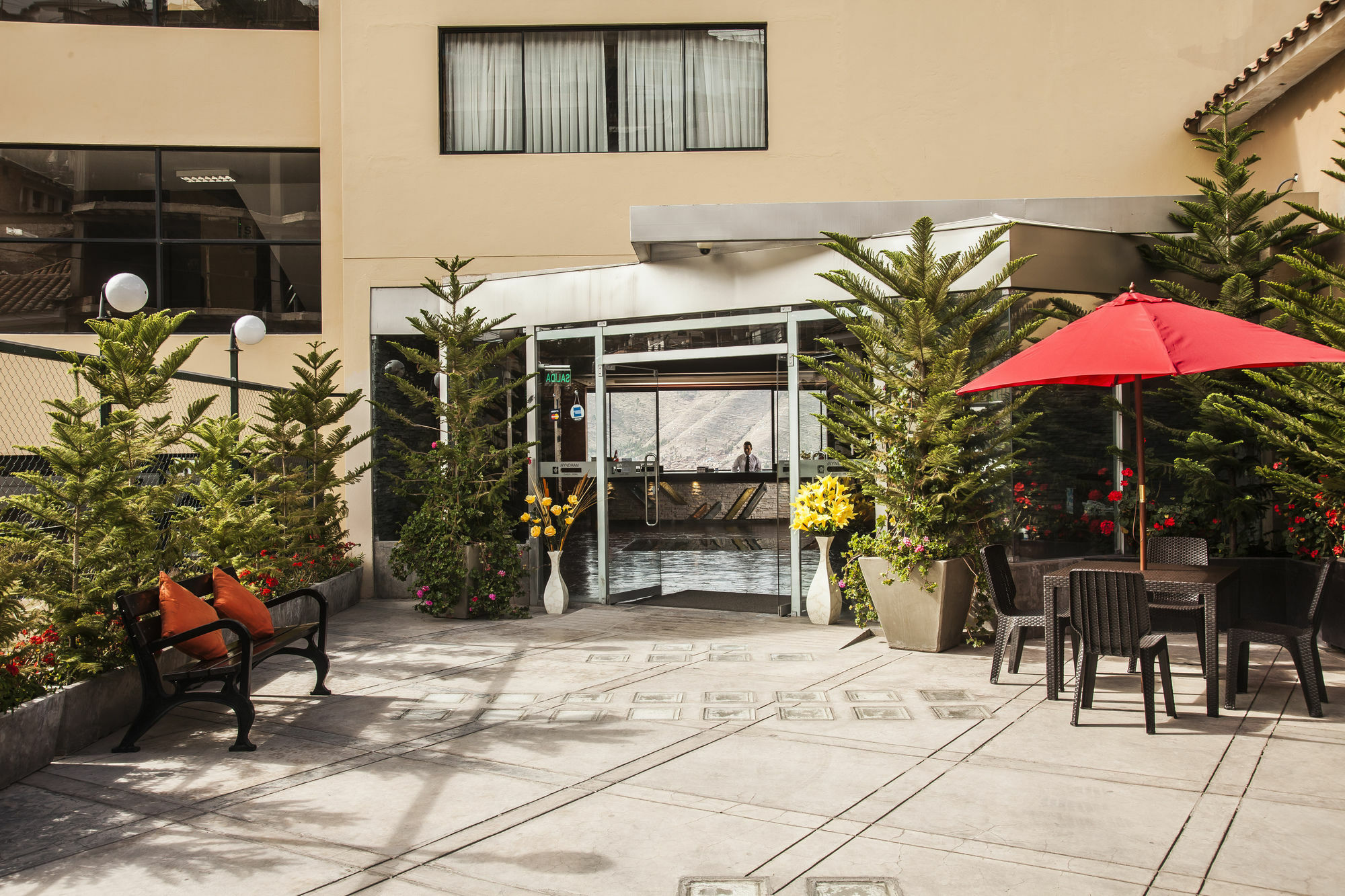 Wyndham Cusco Saqsayhuaman Hotel Bagian luar foto